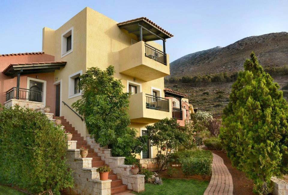 Koutouloufari Petra Village מראה חיצוני תמונה